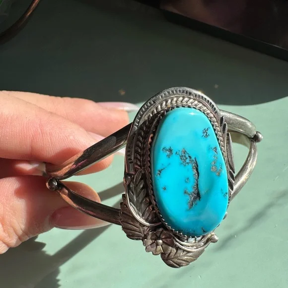 Vintage Navajo Signed MB Sterling Silver and Turquoise cuff Bracelet